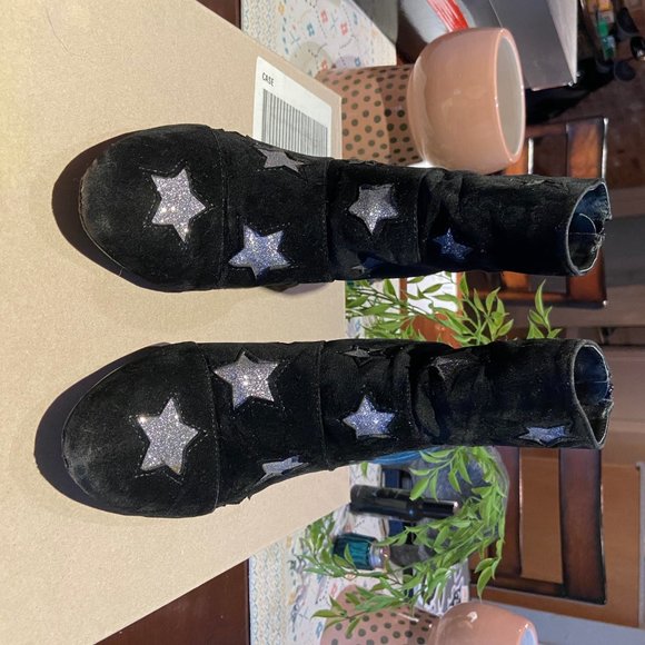 Black Suede Star Booties - Picture 3 of 3